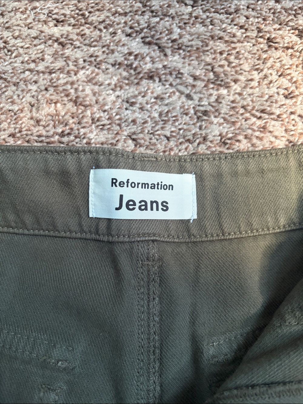 Reformation Utility shorts - Picture 6 of 7